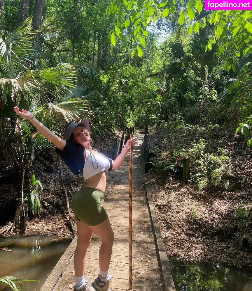 anniemariesauve Nude Leaked OnlyFans Photo #lPa5sFFQBw
