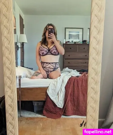 Annie Mick OnlyFans Thumbnail #s6QRnPaNPE