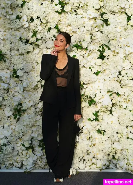 Annie Murphy OnlyFans Thumbnail #Fk7NAJl8qi