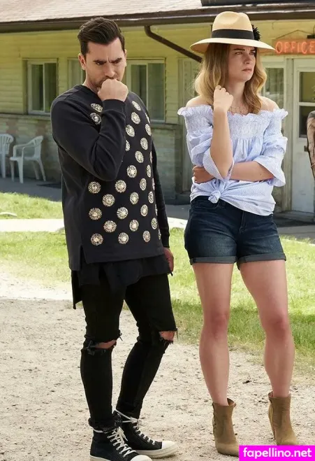 Annie Murphy OnlyFans Thumbnail #fsWpwgMnxw