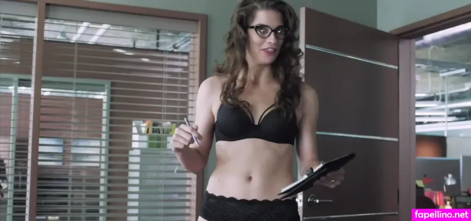 Annie Murphy OnlyFans Thumbnail #gGSknKIbq1