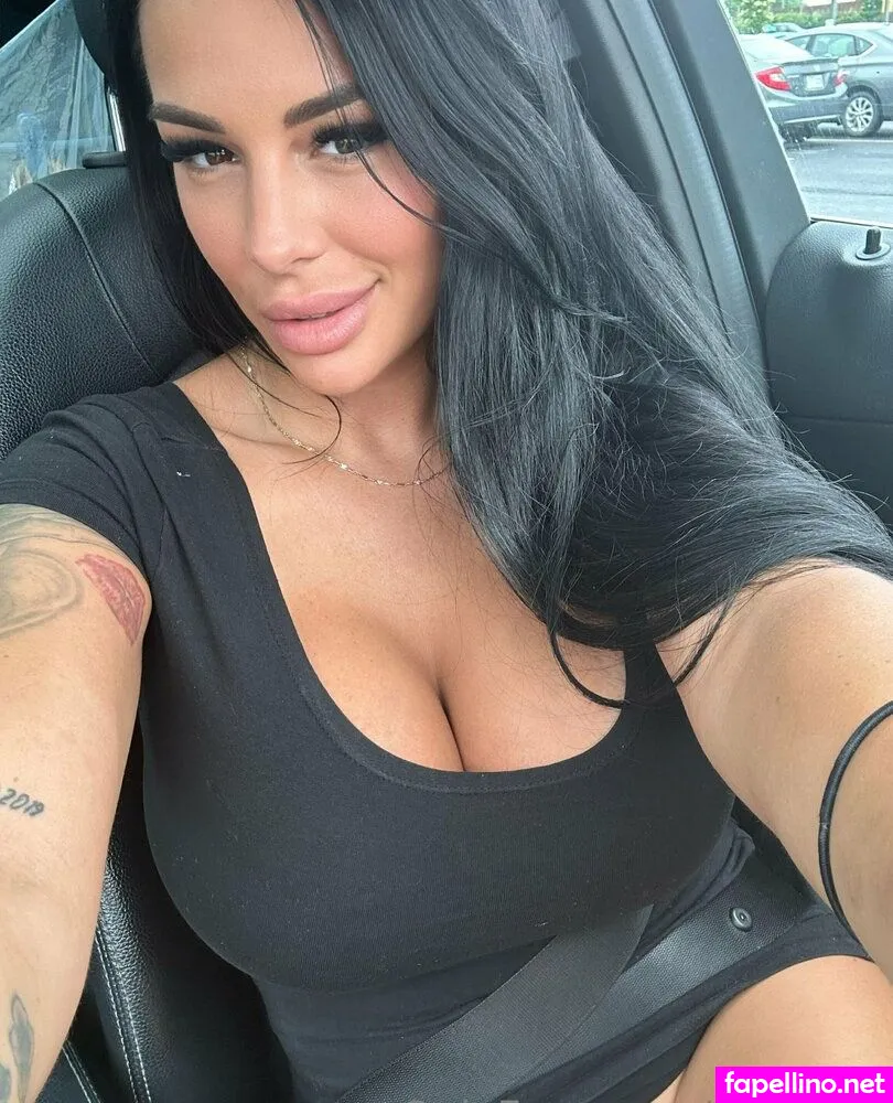 Coccinelle, annieprecourt, aya.jesk, u134442404 Nude Leaked OnlyFans Photo #PsghvaYDrk