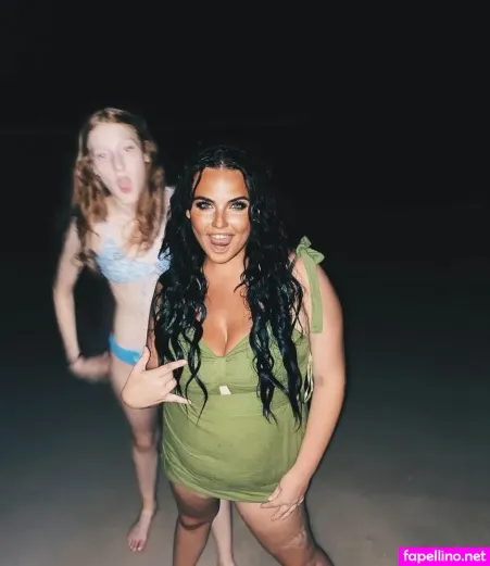 Annie Ruth Burchett OnlyFans Thumbnail #NUBLQaDecp