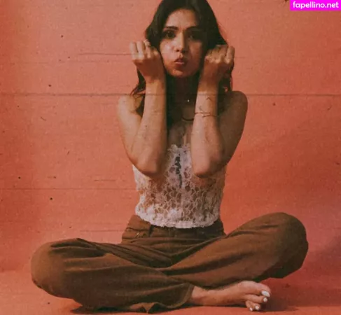 Annie Sharma OnlyFans Thumbnail #XywvaAGqca