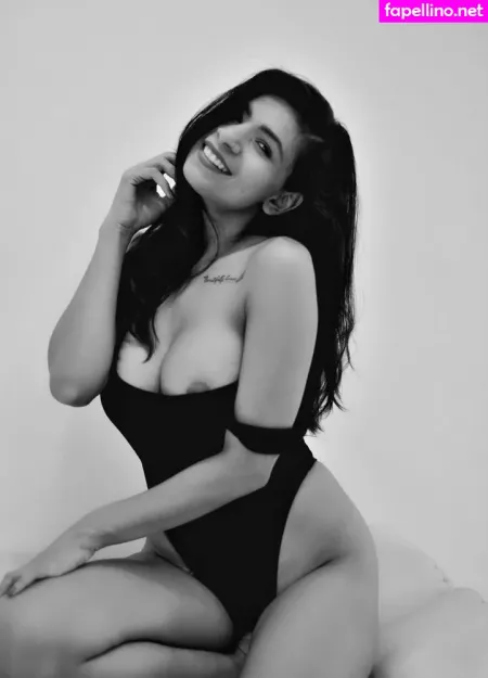 Annie Sharma OnlyFans Thumbnail #cD6uZqRqEt