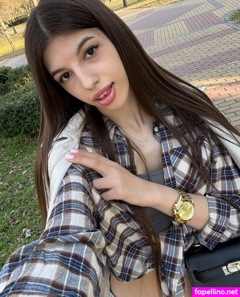 annie_simplegirl Nude Leaked OnlyFans Photo #2wZ8YYKjTn