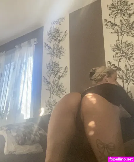 Annie Svensson OnlyFans Thumbnail #gbcDj8rLEQ