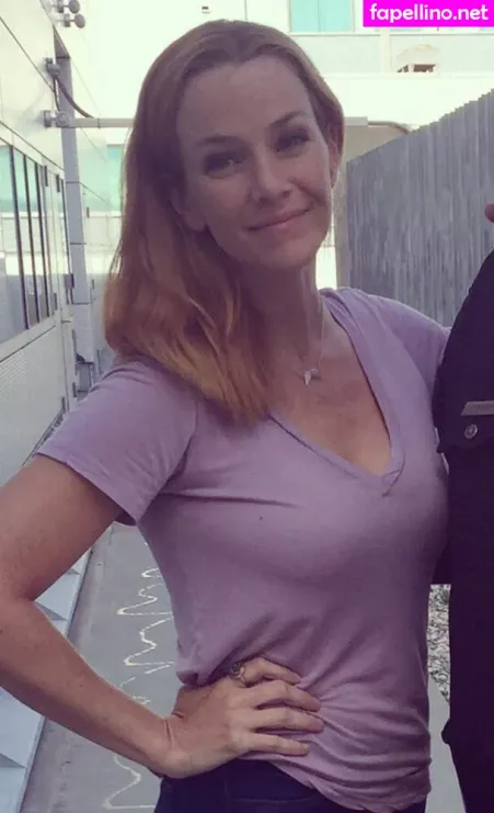 Annie Wersching OnlyFans Thumbnail #0Zy6nM98Kc