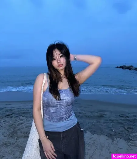 Annie Zheng Cellow111 OnlyFans Thumbnail #TAJ0KcCNNC