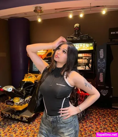 Annie Zheng Cellow111 OnlyFans Thumbnail #c4oGqKgkr4