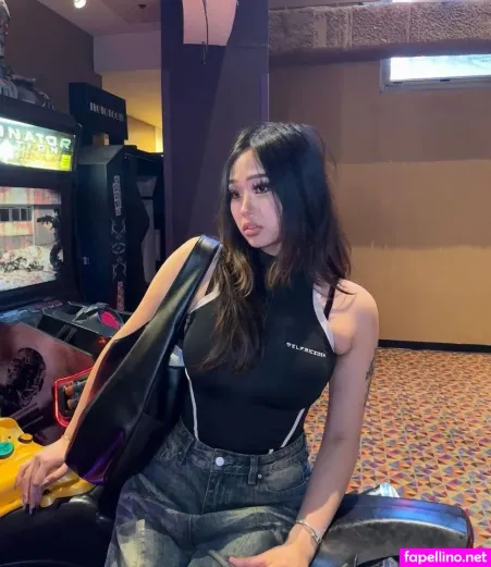 Annie Zheng Cellow111 OnlyFans Thumbnail #mIYinO40iC