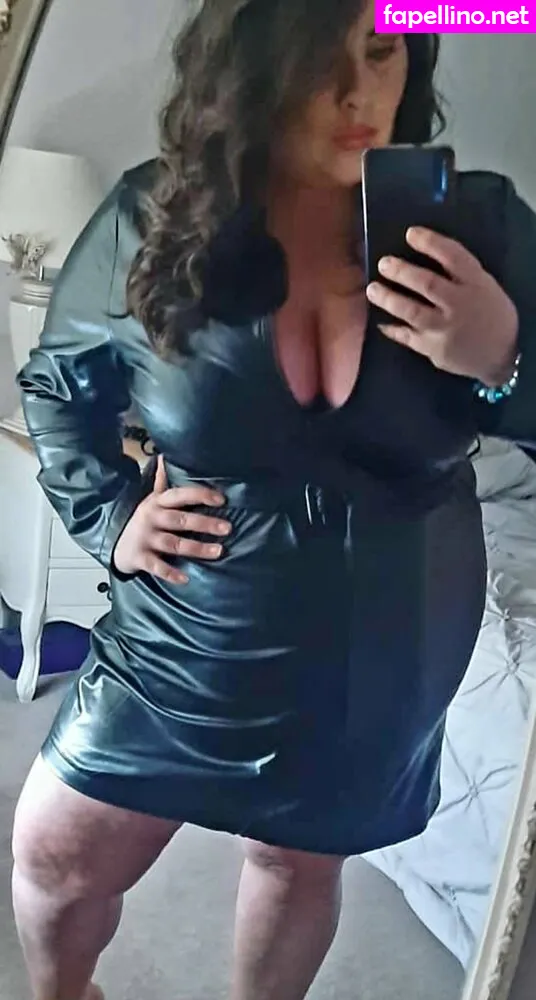 anniesgarage, curvy_mumma_fashion Nude Leaked OnlyFans Photo #4nVdH84tAl