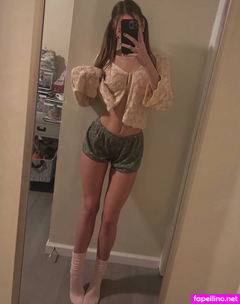 _anniewalker_, annie.skywalker, aurorab0rea Nude Leaked OnlyFans Photo #3R7rUOwzwd