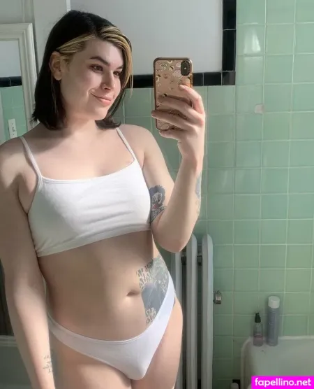 Anniebacterialx OnlyFans Thumbnail #otLfKl5YNI