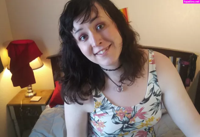 Anniebrokely OnlyFans Thumbnail #JhmaptJRMn