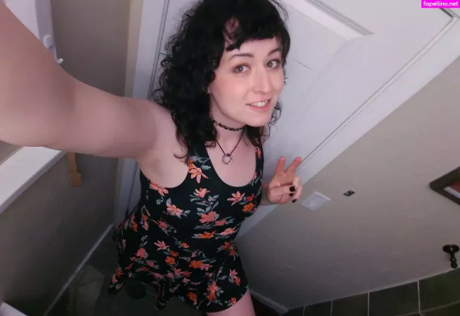 Anniebrokely OnlyFans Thumbnail #KbYvdRnVs9