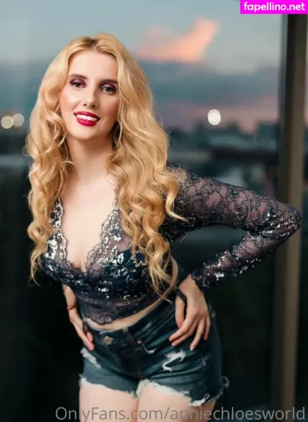 Anniechloesworld OnlyFans Thumbnail #BCmjCowbFK