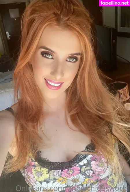 Anniechloesworld OnlyFans Thumbnail #r0paKHlEDF