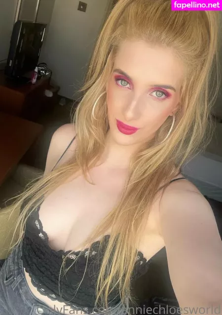 Anniechloesworld OnlyFans Thumbnail #rGAWFf9MVF