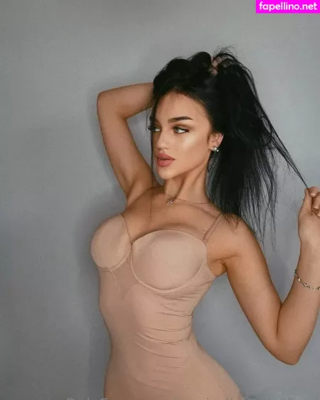 Anniediamondfree OnlyFans Thumbnail #WeKaZZSCT9