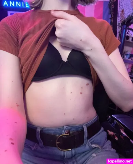 Anniedro OnlyFans Thumbnail #1vbZYGGZFO