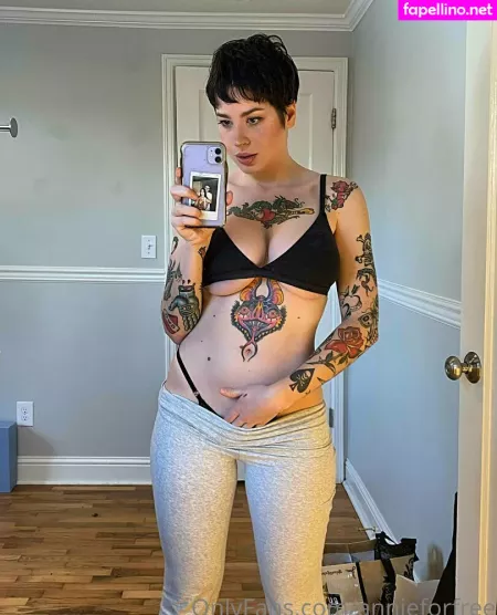 Annieforfree OnlyFans Thumbnail #i0OKIfMmzH