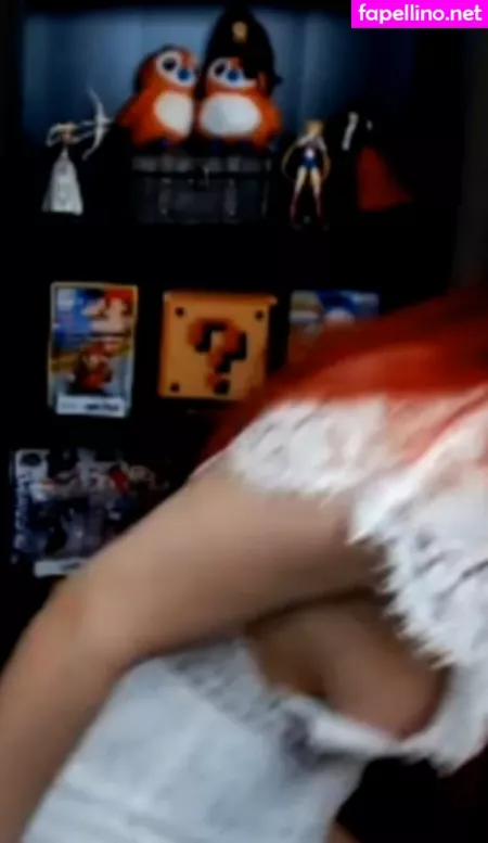 Anniefuchsia OnlyFans Thumbnail #4h8KT2WruO