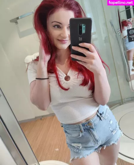 Anniefuchsia OnlyFans Thumbnail #60D2ue1KsU