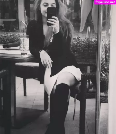 Anniefuchsia OnlyFans Thumbnail #Rv8Qyg2cXm