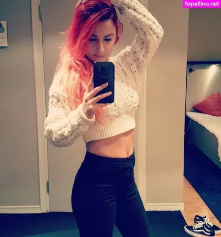 Anniefuchsia OnlyFans Thumbnail #j7aQtwhYpF