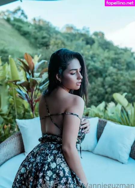Annieguzman OnlyFans Thumbnail #LM4ODVIo4v