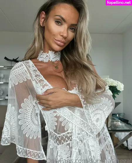 Anniek Van Kuelen OnlyFans Thumbnail #H6jyq7WB1y