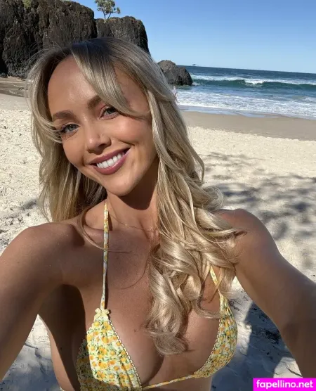 Anniekatefree OnlyFans Thumbnail #FqHVeuFBLO