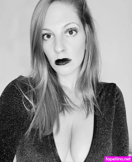 Anniekingxxx Free OnlyFans Thumbnail #Cb1HEqj0FM