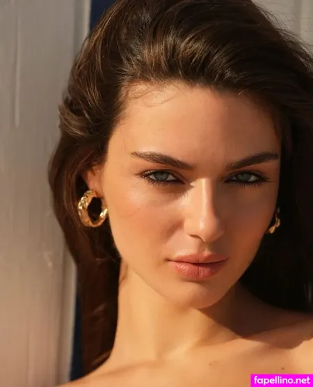 Annielavitte OnlyFans Thumbnail #3uqgljIuwJ