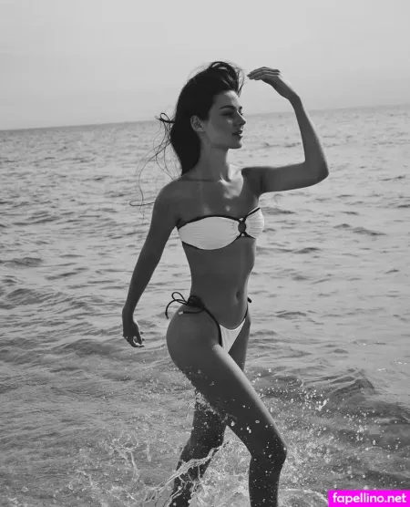 Annielavitte OnlyFans Thumbnail #IjKC06GlB9