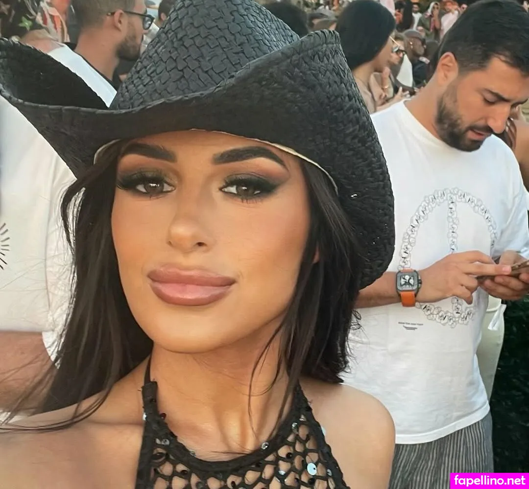 amelia.petite, annielia Nude Leaked OnlyFans Photo #6x2VoNqJ0x