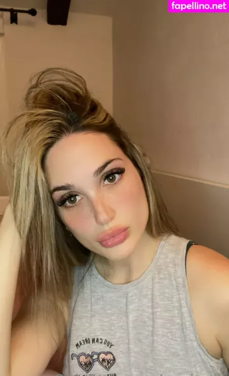 Anniemif OnlyFans Thumbnail #tHC2XRamff