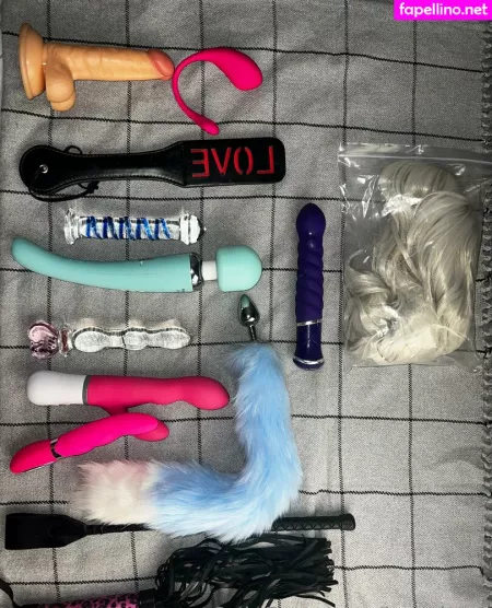 Anniequeeen OnlyFans Thumbnail #6YBsb1yR9w