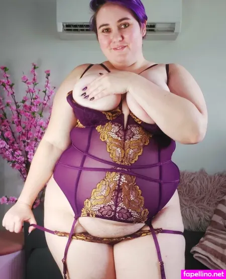 Anniethymeforyoufree OnlyFans Thumbnail #RZqM3uAIp3