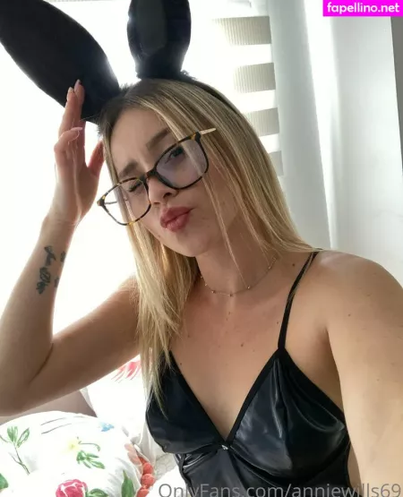 Anniewillfree OnlyFans Thumbnail #0ZjXAI8atU