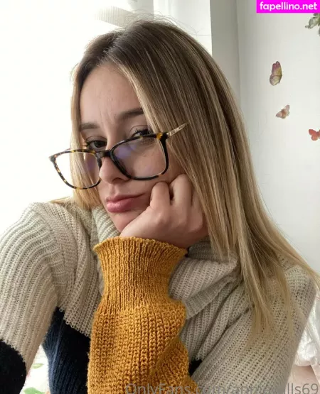 Anniewillfree OnlyFans Thumbnail #NT9uoBgcJF