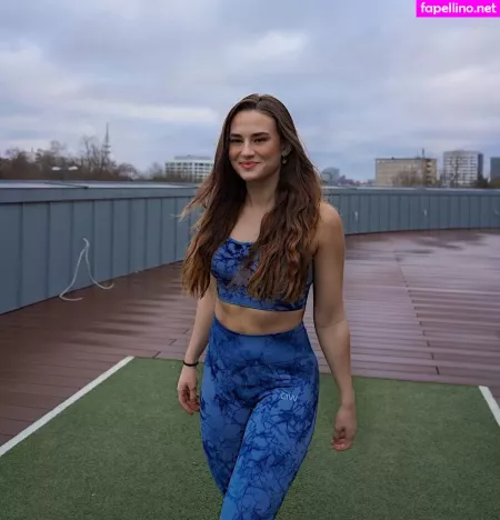 Annika Baecker OnlyFans Thumbnail #b5wngC2TSP