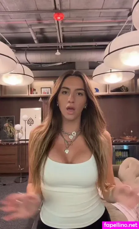 Annika Christy OnlyFans Thumbnail #ZNUZQbagGY