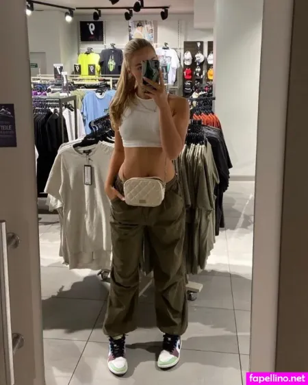 Annika Frick OnlyFans Thumbnail #xLqQfldZUd
