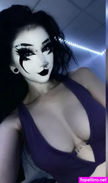 Annika Hermonat OnlyFans Thumbnail #4OHUqZ416m