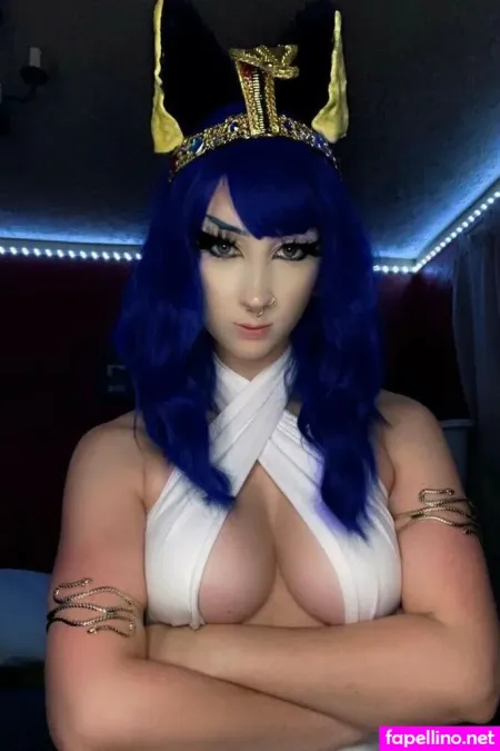 Annika Hermonat OnlyFans Thumbnail #HVUtMeXyNp