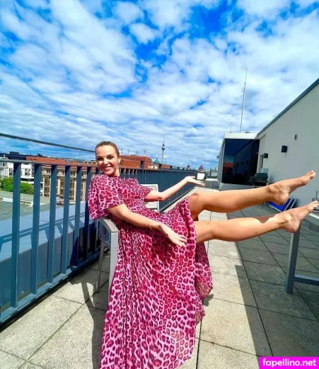 Annika Lau OnlyFans Thumbnail #bRoQbnNCKT