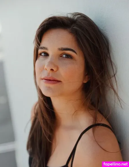 Annika Preil Main Profile Photo