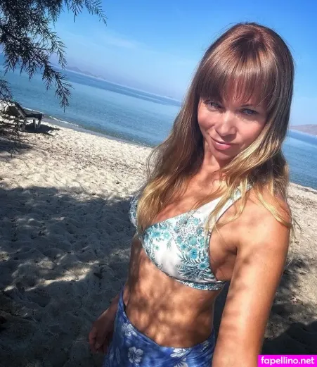 Annikagia Main Profile Photo